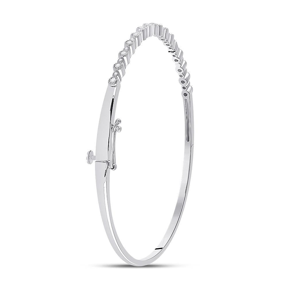 10kt White Gold Womens Round Diamond Stackable Bangle Bracelet 3/8 Cttw