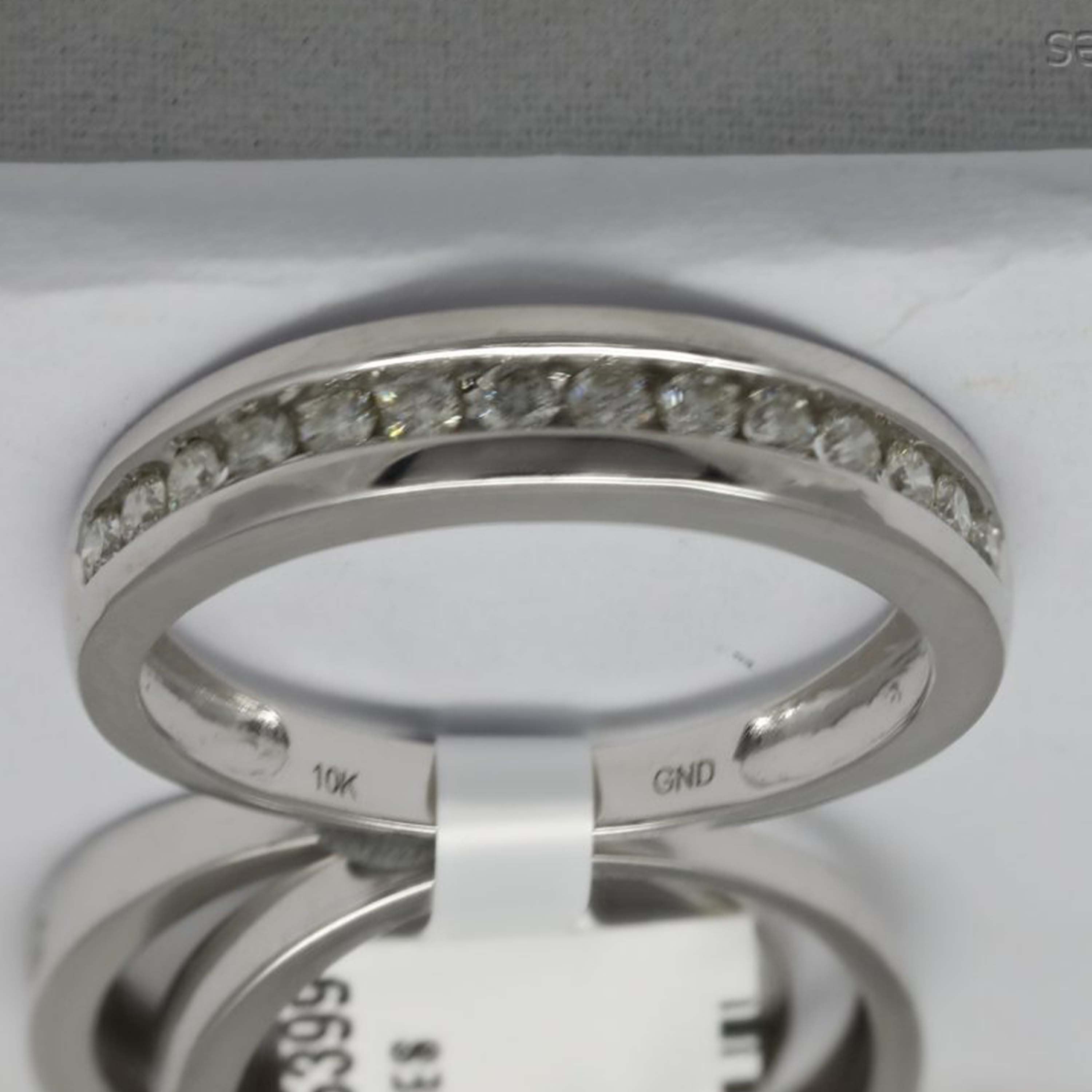 14kt White Gold His Hers Round Diamond Cluster Matching Wedding Set 1-1/2 Cttw