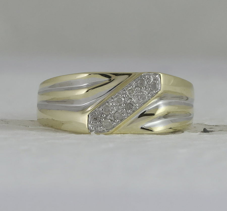 10kt Yellow Gold Mens Round Diamond Band Ring 1/10 Cttw