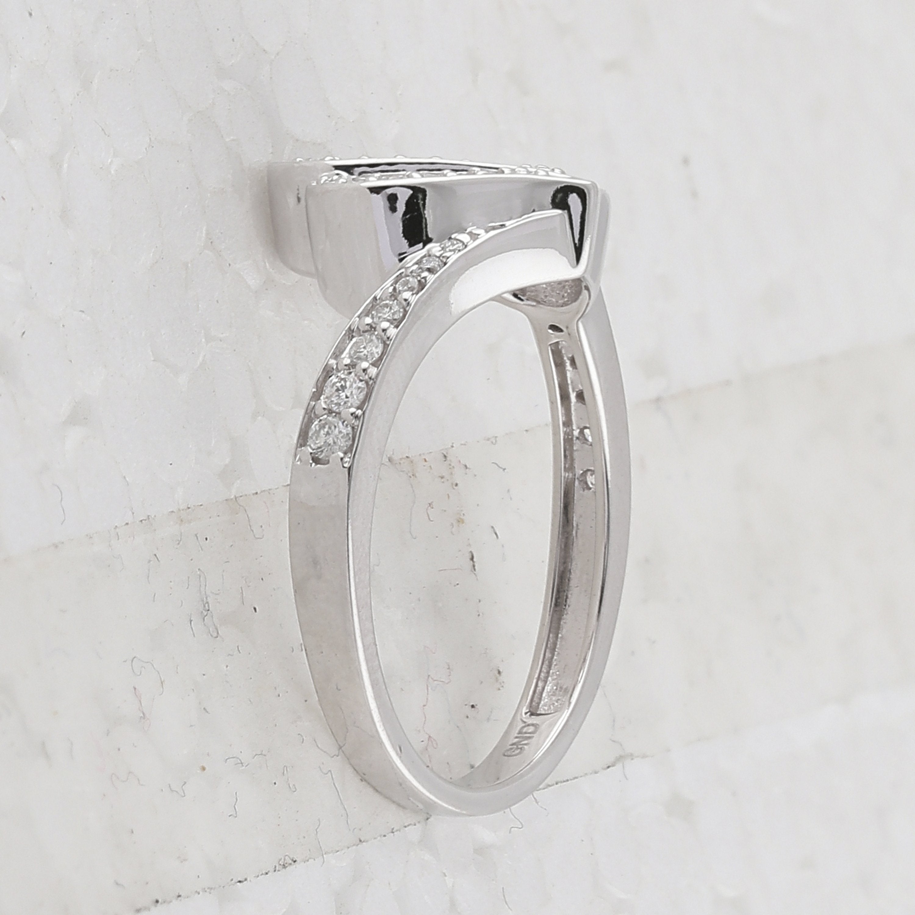 10kt White Gold Womens Round Diamond Heart Ring 1/5 Cttw