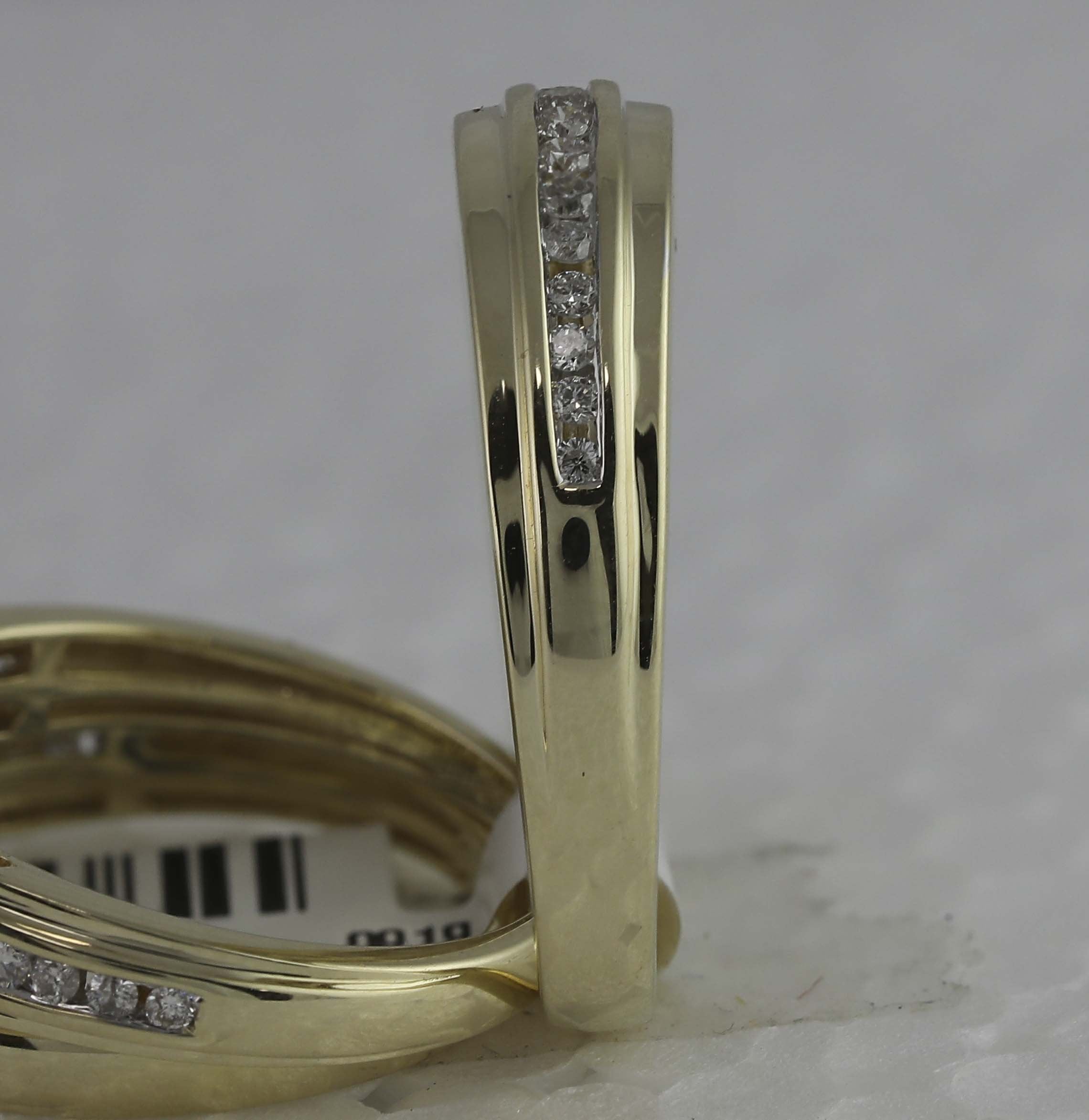 10kt Yellow Gold His Hers Round Diamond Halo Matching Wedding Set 7/8 Cttw