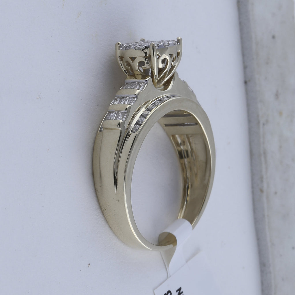 10kt Yellow Gold Round Diamond Cluster Bridal Wedding Engagement Ring 1/2 Cttw