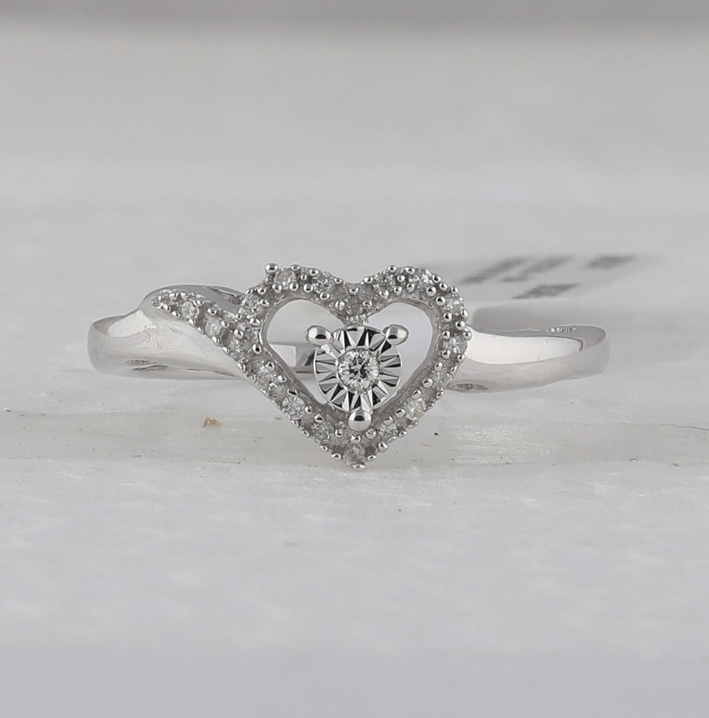 Sterling Silver Womens Round Diamond Heart Ring 1/10 Cttw
