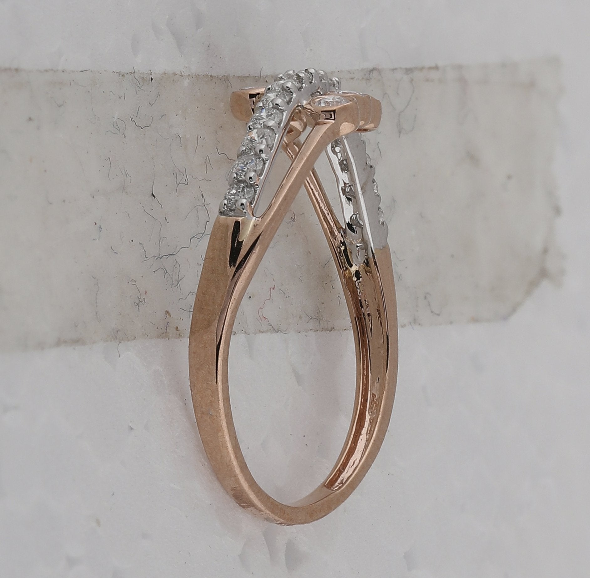 10kt Two-tone Gold Womens Round Diamond Band Ring 1/3 Cttw