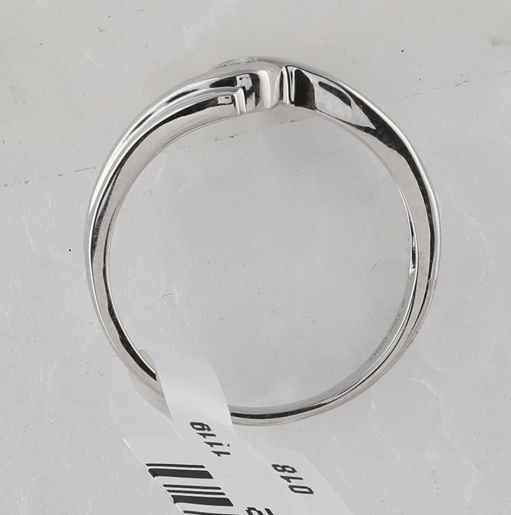 10kt White Gold Womens Round Diamond Solitaire Promise Ring 1/20 Cttw