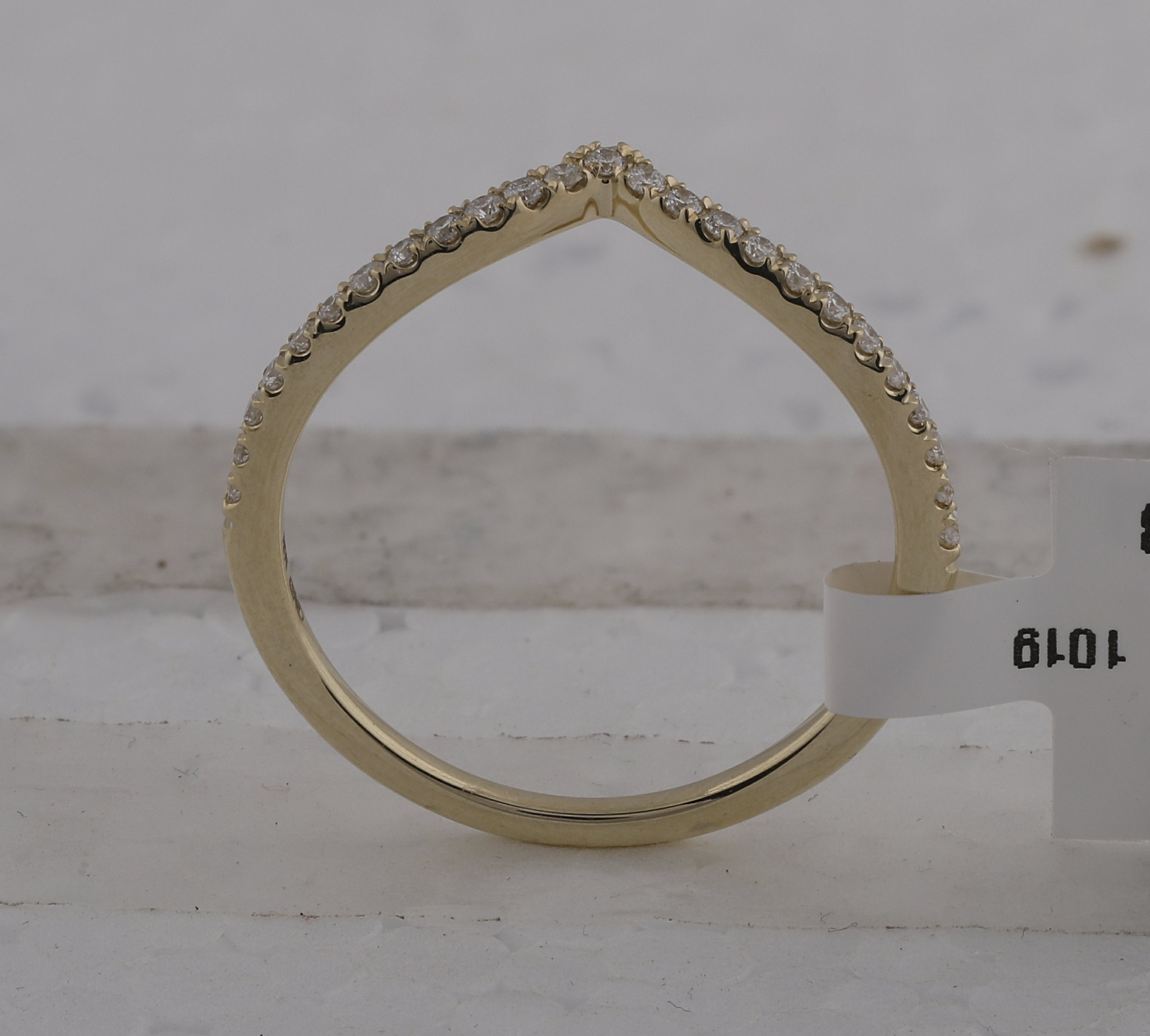 10kt Yellow Gold Womens Round Diamond Chevron Stackable Band Ring 1/5 Cttw