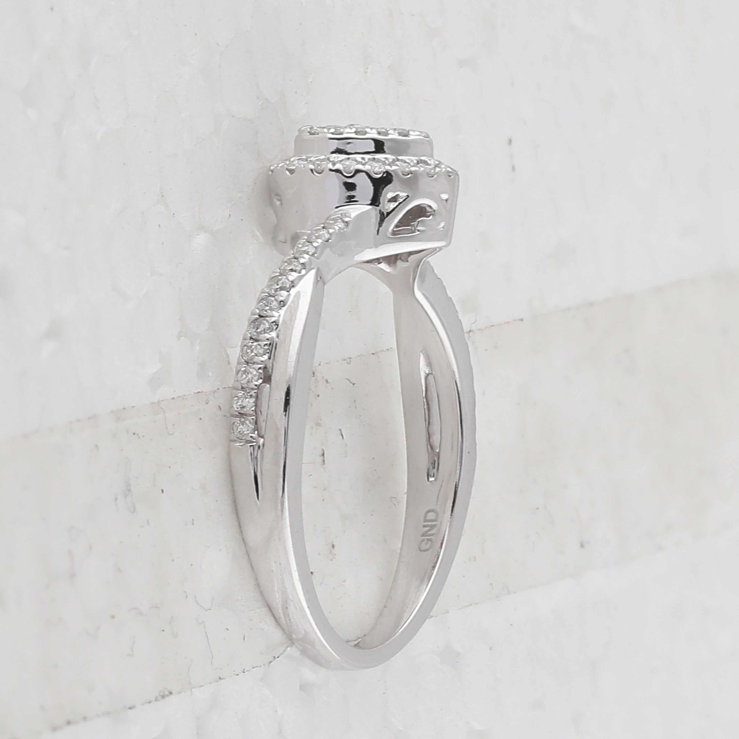 10kt White Gold Womens Round Diamond Heart Ring 1/4 Cttw