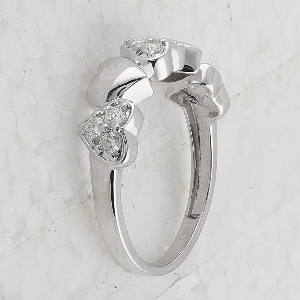 14kt White Gold Womens Round Diamond Heart Ring 1/3 Cttw