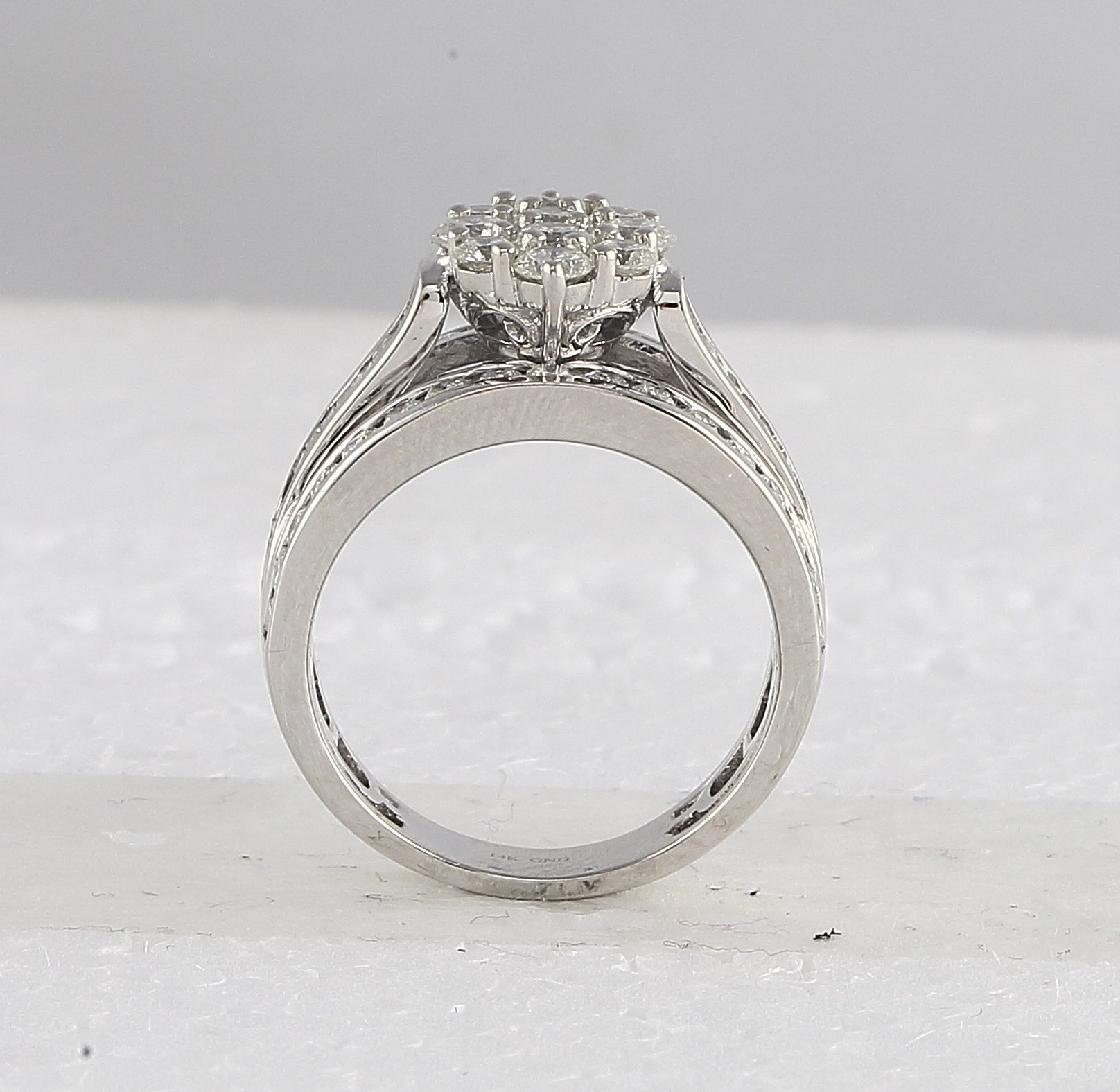 14kt White Gold Round Diamond Cluster Bridal Wedding Engagement Ring 2 Cttw