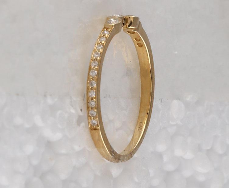 10kt Yellow Gold Womens Round Diamond Stackable Band Ring 1/5 Cttw