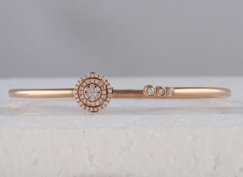 14kt Rose Gold Womens Round Diamond Statement Bisected Bangle Bracelet 1/2 Cttw