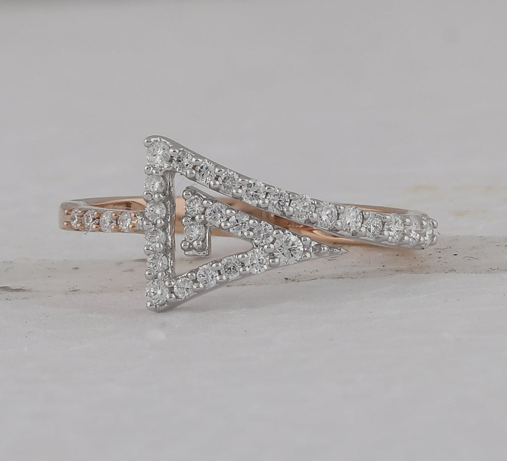 10kt Two-tone Gold Womens Round Diamond Triangle Ring 1/3 Cttw