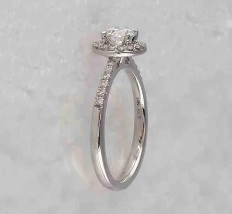 14kt White Gold Round Diamond Halo Bridal Wedding Engagement Ring 7/8 Cttw