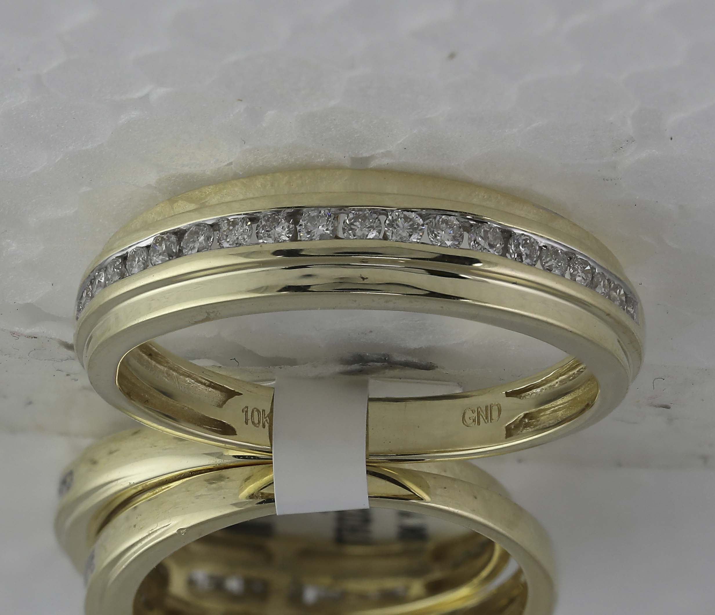 10kt Yellow Gold His Hers Round Diamond Halo Matching Wedding Set 7/8 Cttw
