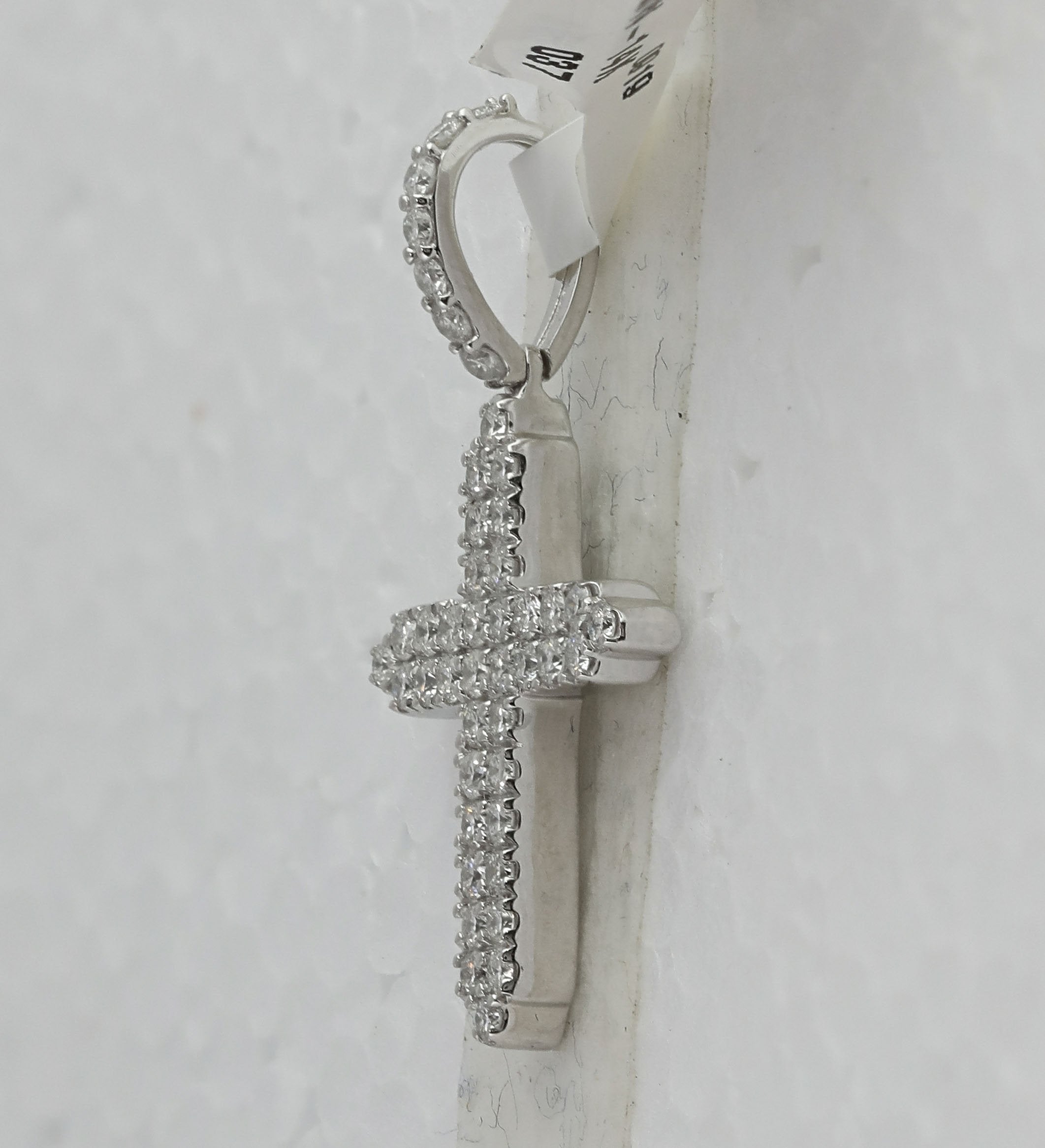 14kt White Gold Mens Round Diamond Cross Charm Pendant 3/4 Cttw