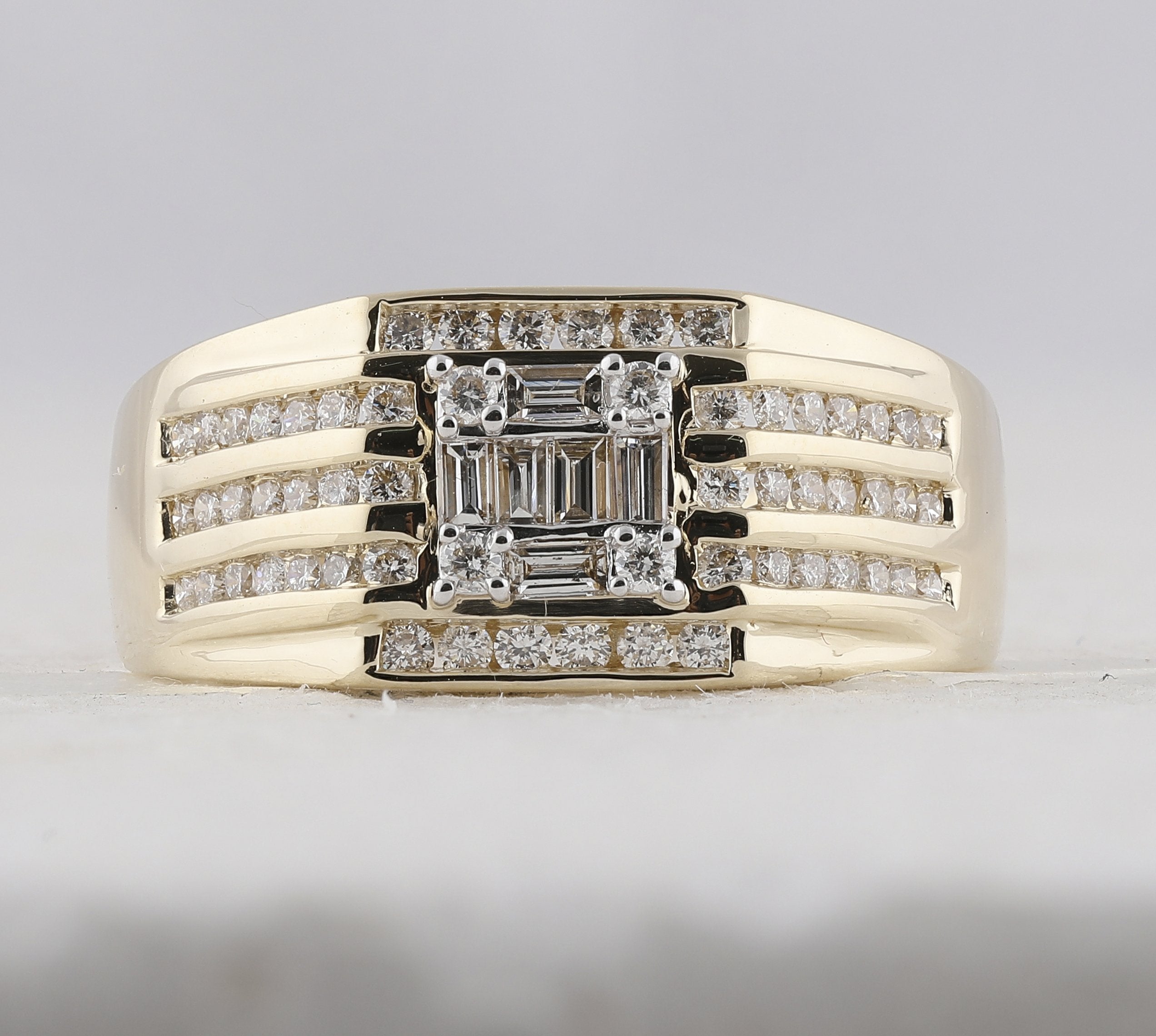 14kt Yellow Gold Mens Baguette Diamond Square Ring 3/4 Cttw